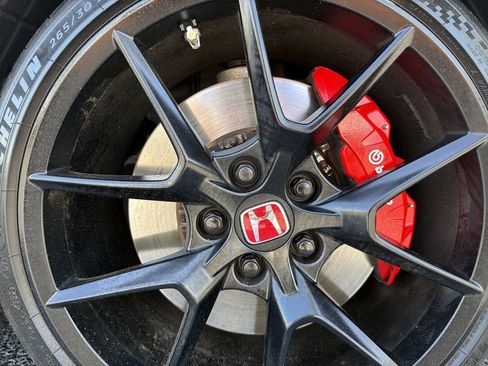 Used 2025 Honda Civic Type R image 32