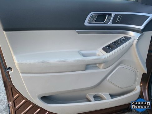 Used 2011 Ford Explorer XLT w/ 202A Rapid Spec Order Code image 17