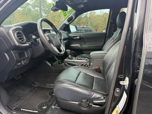 Used 2019 Toyota Tacoma TRD Pro image 15