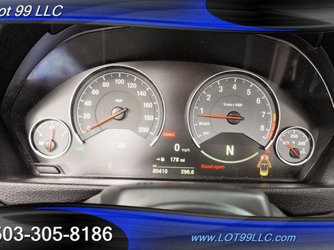 Used 2015 BMW M4 Convertible image 21