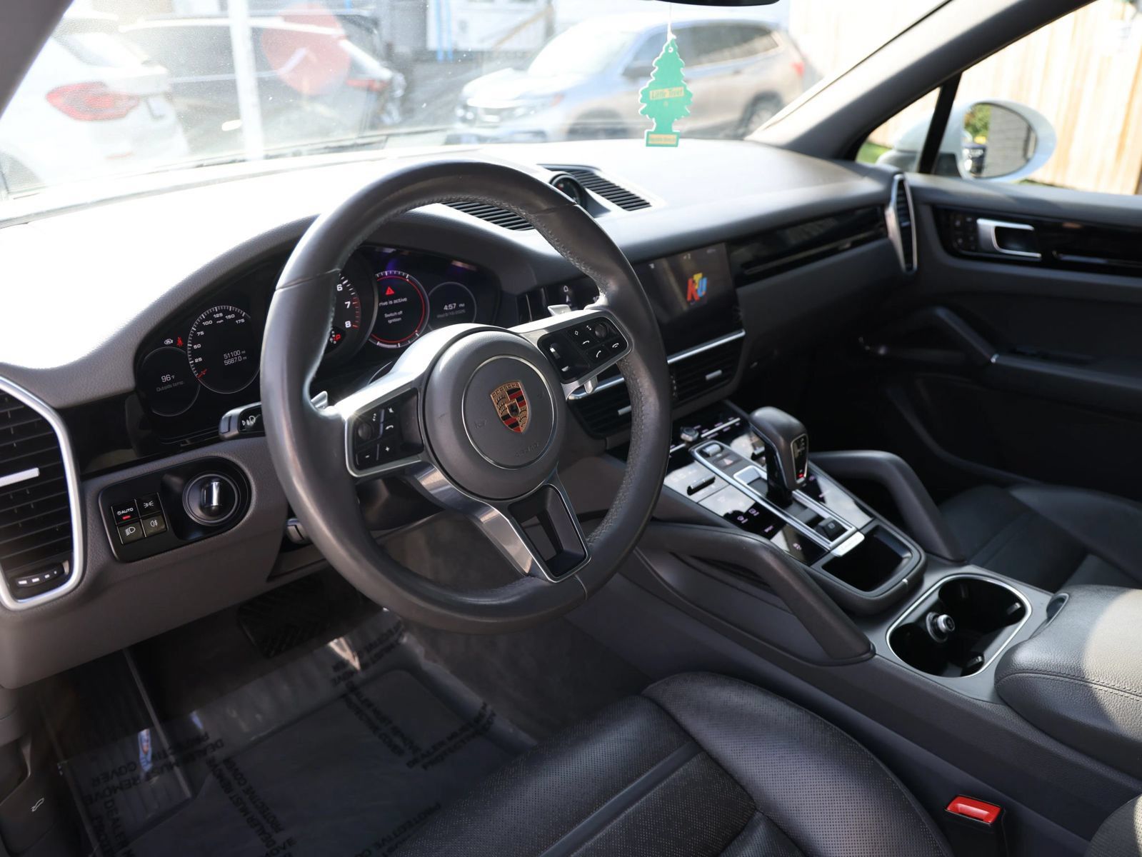 Used 2019 Porsche Cayenne AWD/4WD image 11