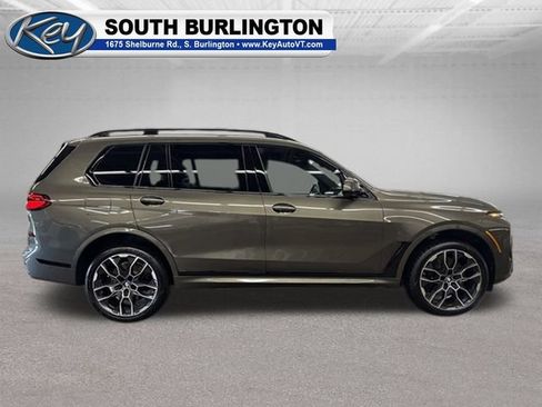 Used 2026 BMW X7 xDrive40i AWD/4WD image 8
