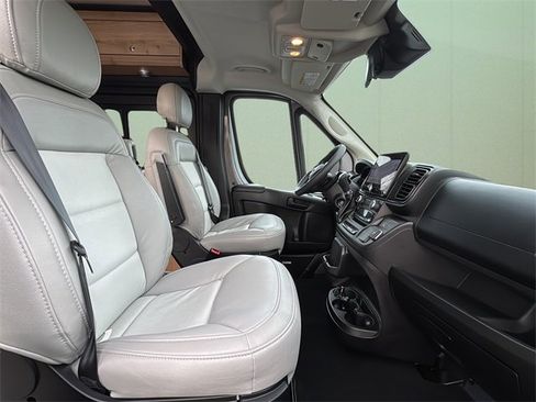 Used 2023 RAM ProMaster 3500 w/ Premium Convenience Group (B) image 40