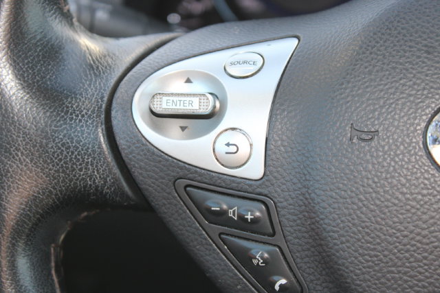 Used 2015 INFINITI QX70 2WD w/ Premium Package image 18