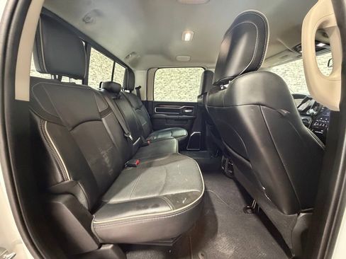 Used 2024 RAM 2500 Laramie AWD/4WD image 11