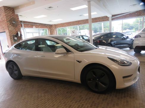 Used 2020 Tesla Model 3 Long Range AWD/4WD image 61