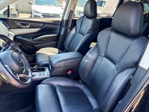 Used 2022 Subaru Ascent Limited w/ Technology Package AWD/4WD image 16
