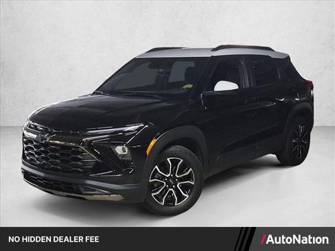 Used 2024 Chevrolet TrailBlazer ACTIV w/ Driver Confidence Package FWD image 1