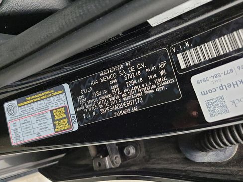 Used 2023 Kia Forte GT-Line image 33