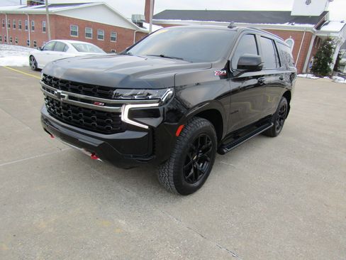 Used 2022 Chevrolet Tahoe Z71 w/ Luxury Package image 7
