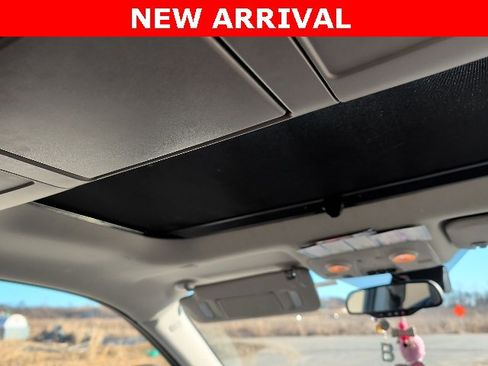 Used 2017 Buick Enclave Premium w/ Experience Buick Package image 16