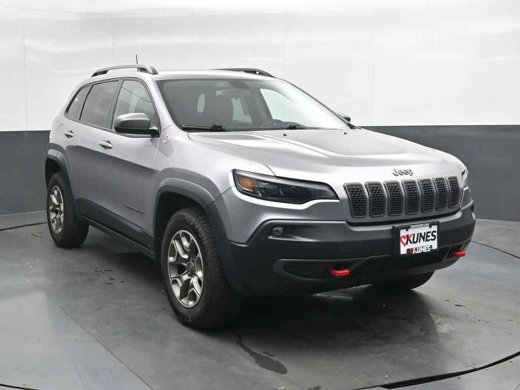 Used 2020 Jeep Cherokee Trailhawk AWD/4WD image 5