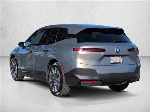 Used 2023 BMW iX xDrive50 w/ Convenience Package image 8