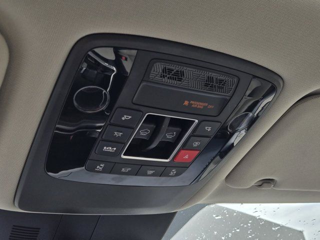 Certified 2025 Kia Carnival SX Prestige FWD image 32