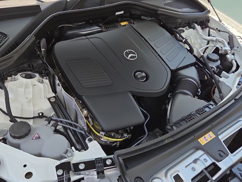 New 2026 Mercedes-Benz GLC 300 image 19