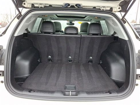Used 2020 Jeep Compass Limited image 29