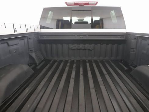 Used 2024 GMC Sierra 2500 AT4 w/ Technology Package image 30