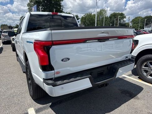 New 2025 Ford F150 Lightning Lariat image 5