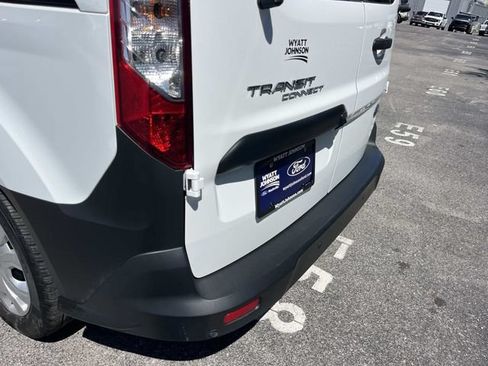 Used 2023 Ford Transit Connect XL FWD image 12