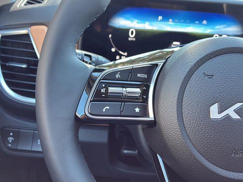 New 2026 Kia Seltos EX image 24