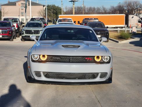 Used 2022 Dodge Challenger R/T Scat Pack image 6