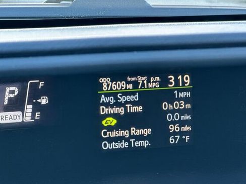 Used 2017 Toyota Prius C Two image 23