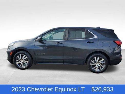 Certified 2023 Chevrolet Equinox LT FWD image 2