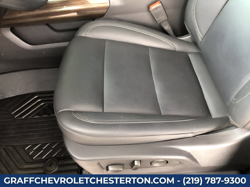 Used 2025 Chevrolet Silverado 1500 LT Trail Boss w/ Convenience Package II AWD/4WD image 19