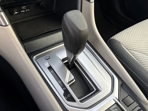 Used 2022 Subaru Forester Premium image 16