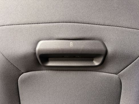 Certified 2025 Ford Expedition Active RWD image 14