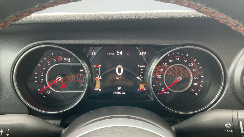 Certified 2022 Jeep Gladiator Mojave w/ Cold Weather Group AWD/4WD image 13