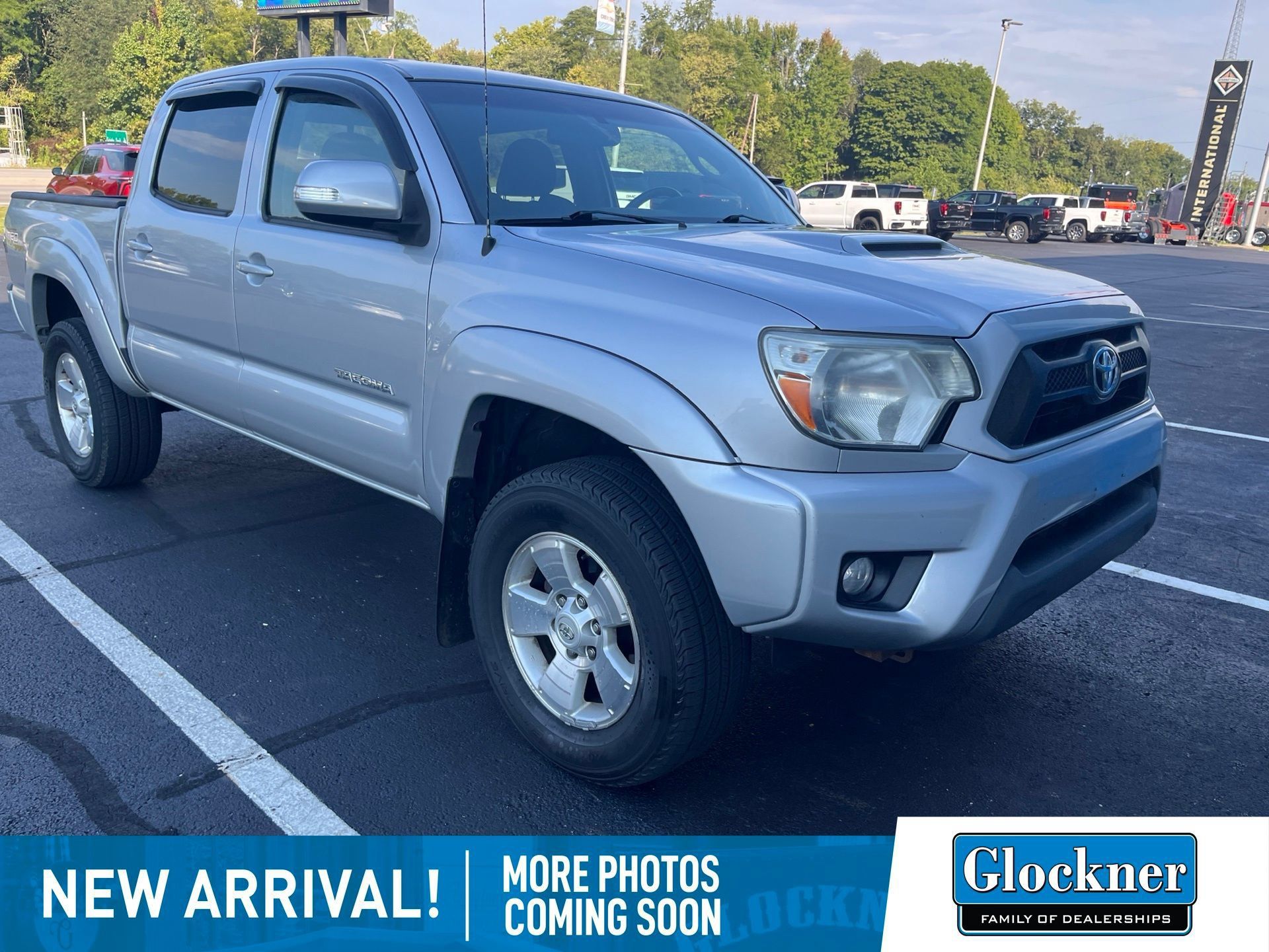 Used 2013 Toyota Tacoma PreRunner w/ TRD Sport Pkg RWD image 1
