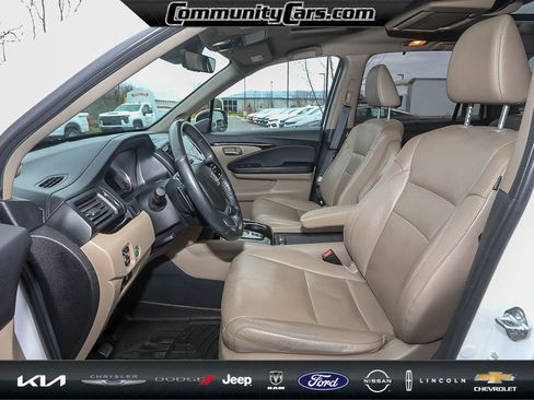Used 2021 Honda Pilot Elite image 13
