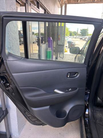 Used 2025 Nissan Leaf S FWD image 17