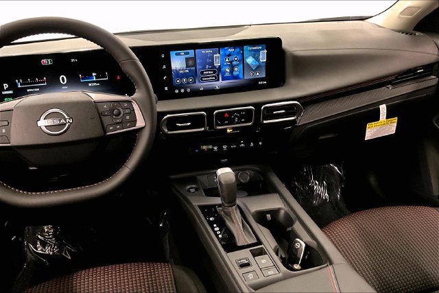 New 2027 Nissan Sentra SR FWD image 8