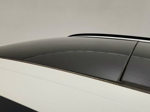 Used 2025 Lincoln Aviator 2WD w/ Jet Appearance Package image 10