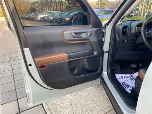 Used 2023 Ford Bronco Sport Outer Banks w/ Tech Package image 19