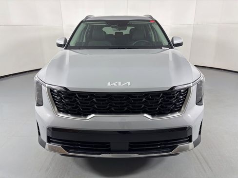 New 2026 Kia Sorento S image 3