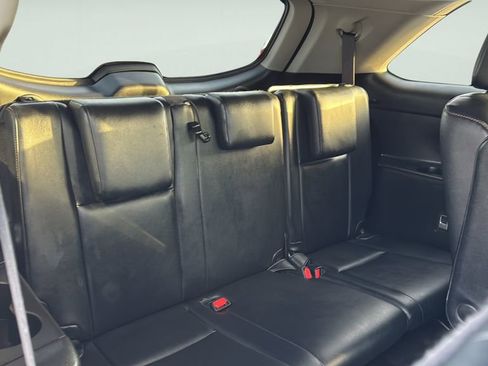 Used 2019 Toyota Highlander Limited image 12