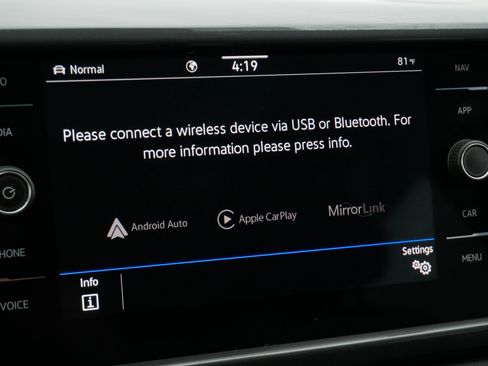 Used 2023 Volkswagen Taos SEL AWD/4WD image 28
