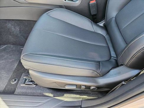 New 2026 Subaru Outback Limited AWD/4WD image 4