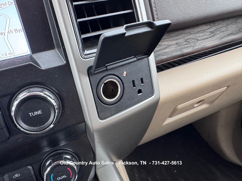 Used 2020 Ford F150 Lariat AWD/4WD image 39