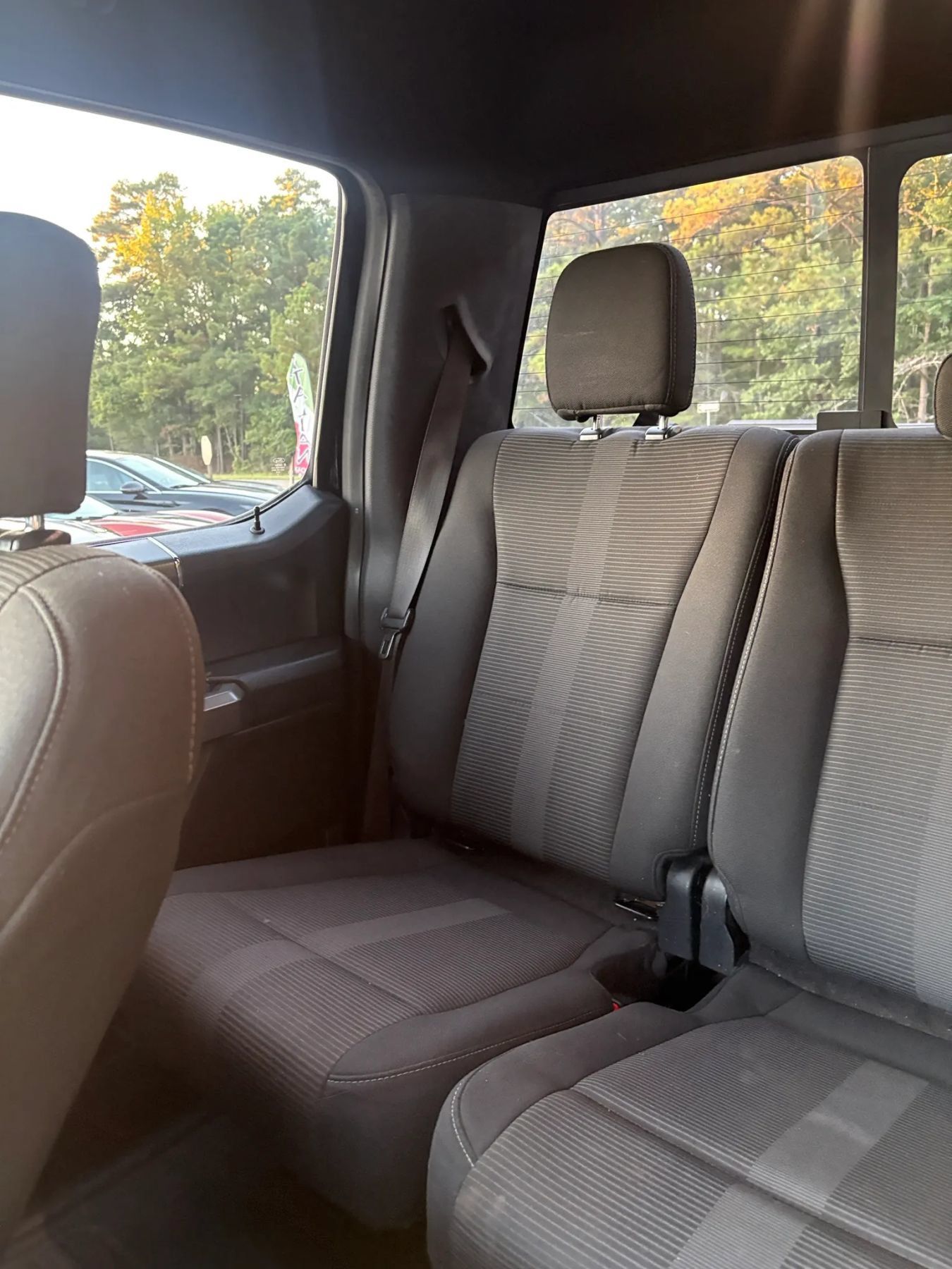 Used 2017 Ford F150 XLT w/ Equipment Group 302A Luxury AWD/4WD image 24