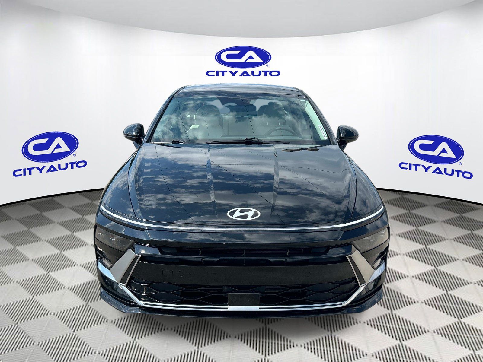Used 2025 Hyundai Sonata SEL FWD image 10