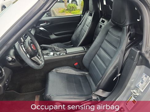 Used 2017 FIAT 124 Spider Lusso image 13