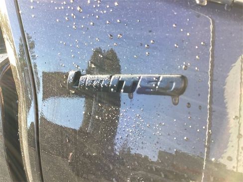 Used 2024 Toyota Tundra Limited image 16