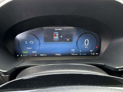 Used 2023 Ford Escape Platinum AWD/4WD image 27
