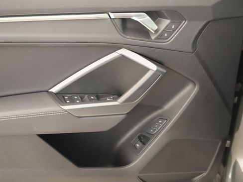 Certified 2025 Audi Q3 2.0T Premium w/ Convenience Package image 24