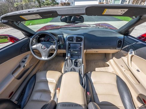 Used 2007 Chevrolet Corvette Convertible w/ Preferred Equipment Group RWD image 28