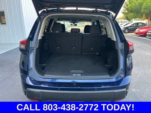Used 2024 Nissan Rogue SV FWD image 30